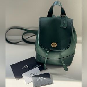 Coach 1941 Originals Glovetanned Leather Turnlock Backpack Evergreen 3334